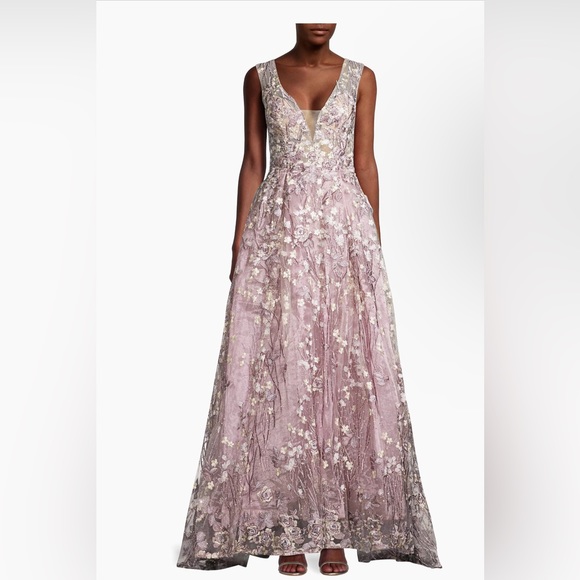 Mac Duggal, Floral embroidered illusion V-neck gown, Style 20131 size 12 - Picture 7 of 9